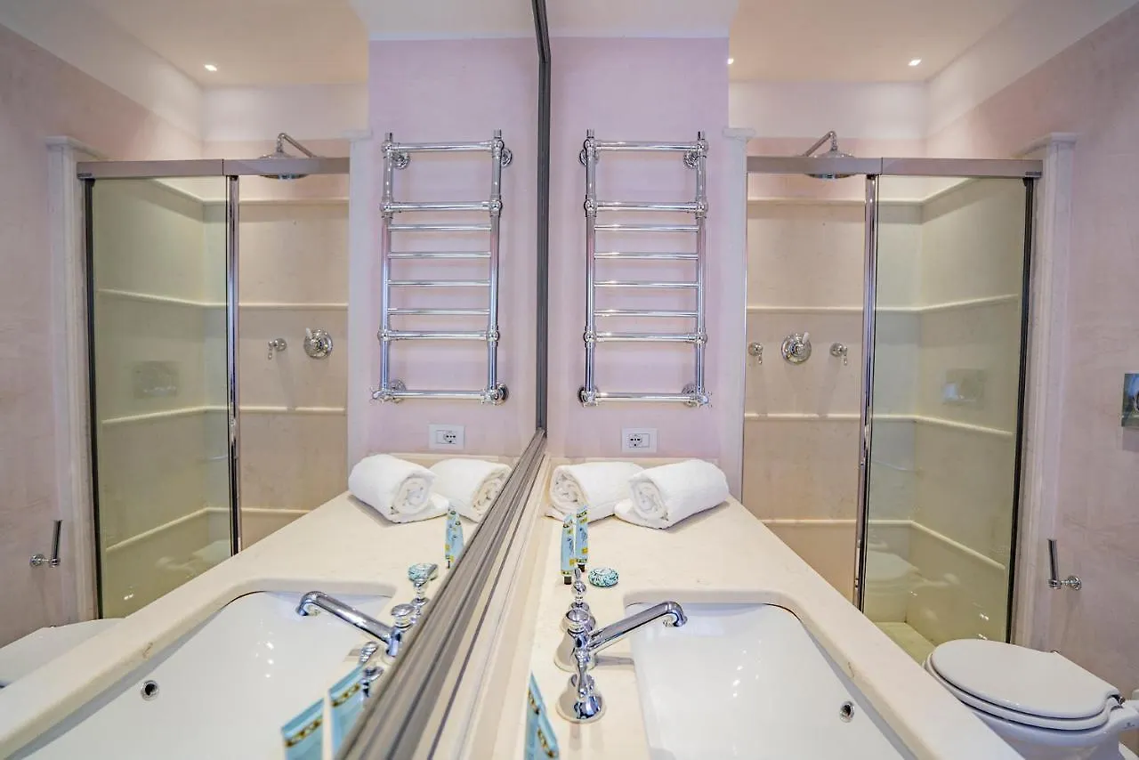 Ca' Grassi 2 Charming Balcony Apartman Velence 0*,