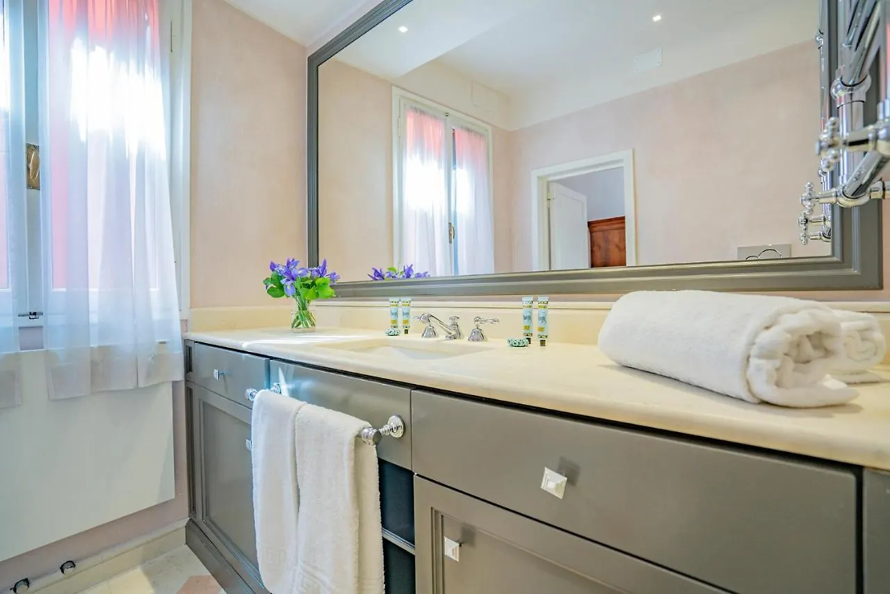 Ca' Grassi 2 Charming Balcony Apartman Velence
