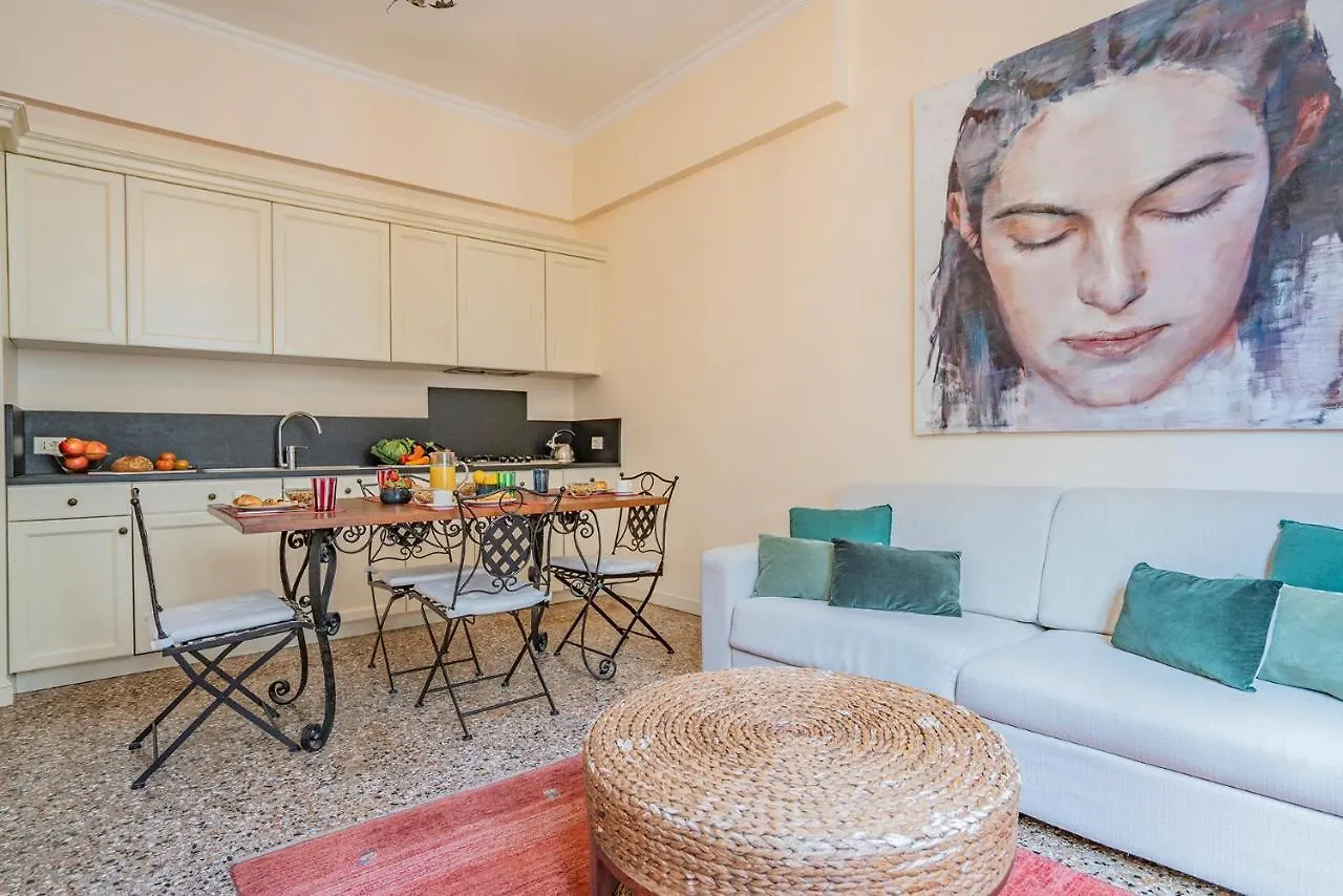 Ca' Grassi 2 Charming Balcony Apartman Velence