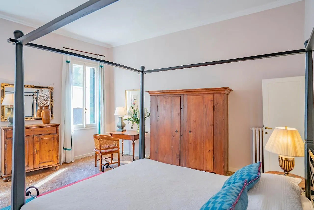 Ca' Grassi 2 Charming Balcony Apartman Velence